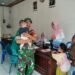 Peduli Kesehatan Ibu dan Anak, Babinsa Benjeng Aktif Dampingi Kegiatan Posyandu