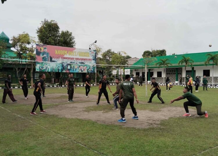 TNI-Polri dan Satpol PP Kompak Guyub Rukun  Gelar Olahraga Bersama di Makodim 0817/Gresik