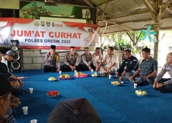 Gelar Jumat Curhat, Polres Gresik Imbau Masyarakat Waspadai Peredaran Uang Palsu