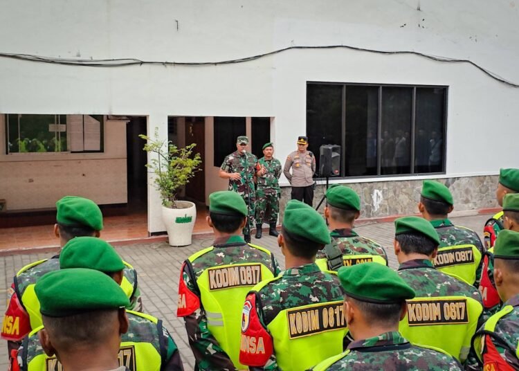 Dandim Gresik Pimpin Pengamanan Wapres RI Tinjau Program Makan Bergizi Gratis