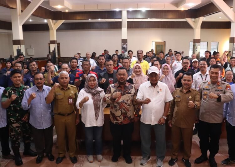 Bupati Gus Yani Apresiasi Kemajuan Olahraga di Bawah Kepemimpinan Ketua KONI Gresik dr. Anis Ambiyo Putri