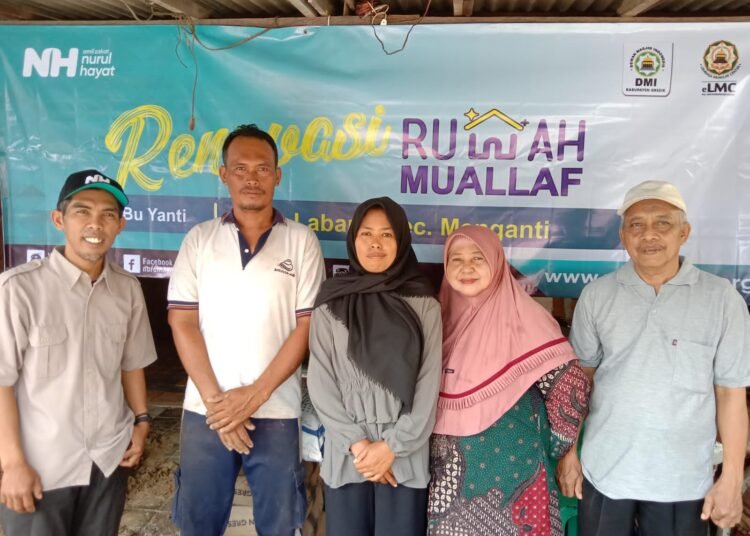 NH Gresik Bersama Lembaga Muallaf Center Renovasi Rumah Bu Yanti, Mualaf dalam Kondisi Sakit-sakitan