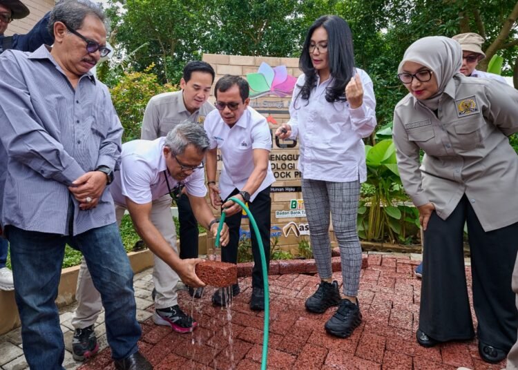Inovasi Bata Interlock Presisi SIG Bikin Komisi VI DPR RI Terpukau: Dorong Perluasan Pasokan ke Pasar Nasional