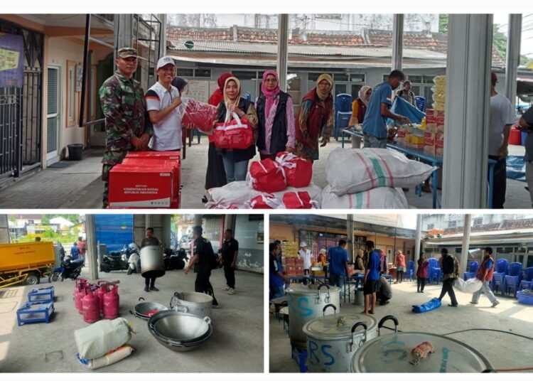 Dinsos Gresik Gerak Cepat Buat Dapur Umum Siapkan 600 Makan Sahur untuk Warga Bungah Terdampak Banjir