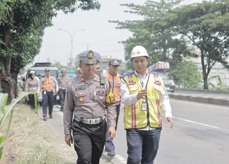 Persiapan Mudik, Kasat Lantas Polres Gresik Turun Langsung Gelar Survey Jalur Blackspot dan Trouble Spot Jelang Libur Lebaran 2025