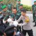 Kompak Guyub Rukun Polres dan Kodim 0817 Gresik Bagikan Takjil untuk Masyarakat di Pengujung Ramadan