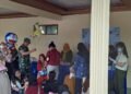 Babinsa Koramil 0817/02 Wringinanom Dampingi Kegiatan Posyandu Balita di Desa Sumberwaru