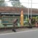 Karya Bakti Anggota Koramil 0817/03 Kedamean Kompak Bersatu Jaga Kebersihan Lingkungan