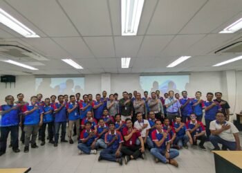 Satlantas Polres Gresik Gelar Safety Riding Bersama Karyawan PT. Indomarco Prismatama Tekan Angka Kecelakaan di Jalur Rawan