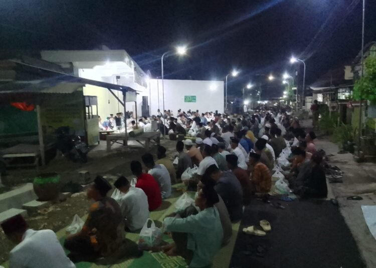 Ratusan Jamaah Peringati Haul ke-4 KH Nadib Sang Pahlawan Ekonom MWCNU Dukun