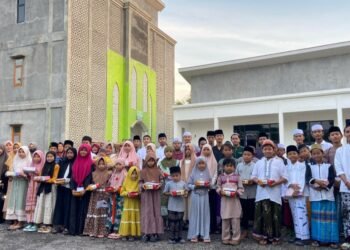 Sahabat Karomah Al-Qur’an Ujungpangkah Gelar Doa Bersama dan Santunan Anak Yatim Piatu serta Kaum Dhuafa