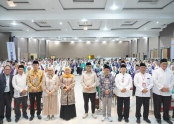 Labbaik Allahumma Labbaik !! 380 Jemaah Haji Kloter Pertama Berangkat ke Tanah Suci