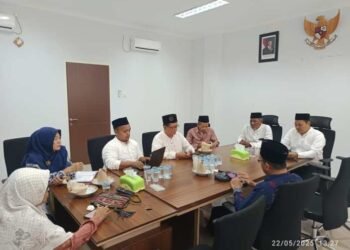 Penuh Amanah Layani Umat, Ketua Umum MUI Gresik Pimpin Rapat Evaluasi Bareng Petugas Bimbingan Rohani RS Semen Gresik