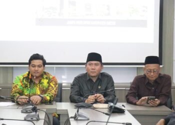 Pimpinan DPRD Gresik Siap Berjibaku Tegakkan Perda Tenaga Kerja Pastikan Warga Lokal Dapatkan Pekerjaan dan Penghidupan yang Layak