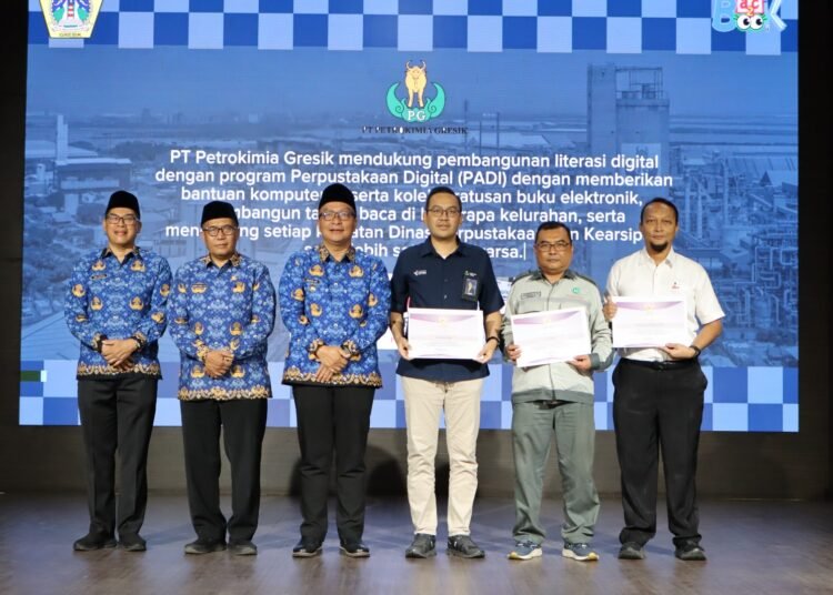 Cerdas dan Inovatif !! Plt. Bupati Gresik Luncurkan Ruang Baca Digital Ramah Anak di Momen Peringatan Hari Buku Nasional 2025