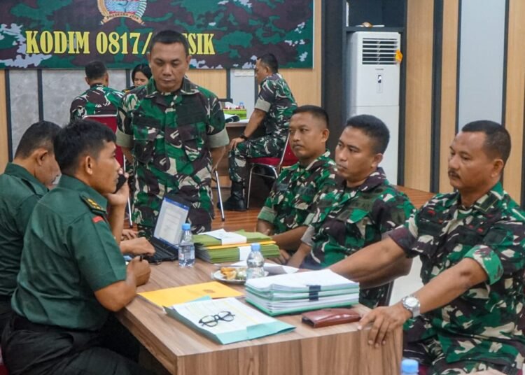 Jelang Sertijab Dandim, Tim Verifikasi Korem 084/Bhaskara Jaya Laksanakan Giat Verifikasi di Makodim 0817/Gresik