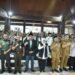 Dukung Program Sosial Pemerintah, Dandim 0817/Gresik Hadiri Penyerahan Bansos oleh Gubernur Jatim