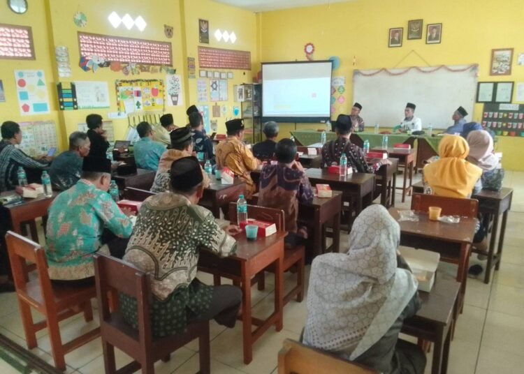 Semangat Tahun Ajaran Baru, KKMI Dukun Gelar Koordinasi Bersama Pengawas Madrasah