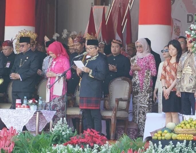 Doa Kakanwil Jatim Menggema di Momen Sakral Peringatan HUT RI di Gedung Negara Grahadi Surabaya