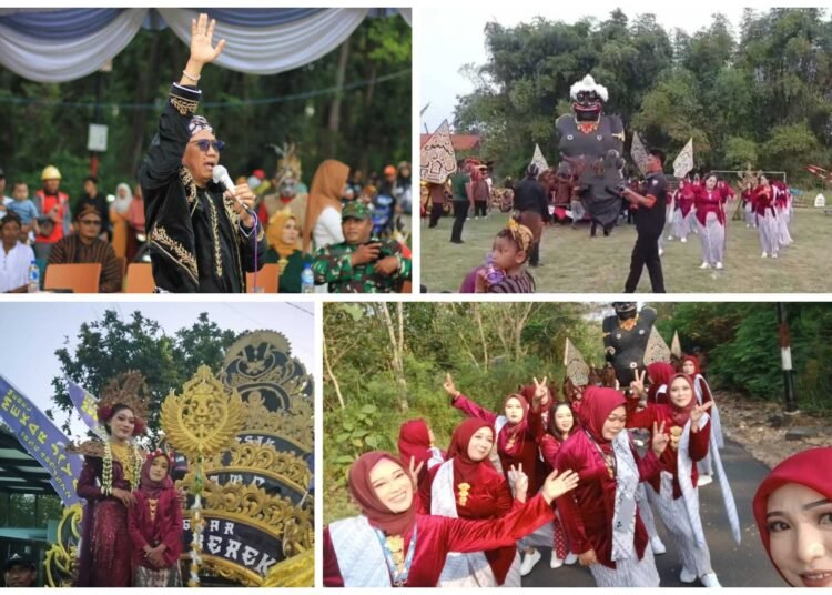 Eyang Semar Turun di Bumi Surowiti saat Gelaran Karnaval Budaya Semarakkan HUT RI