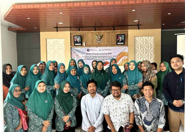 Dosen Pulang Kampung 2025: Ciptakan Inovasi Baru di Desa Randuboto Sidayu