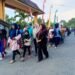 Semarak HUT RI ke-80, Ratusan Warga Desa Indrodelik Bungah Guyub Rukun Ikuti Jalan Sehat Full Doorprize