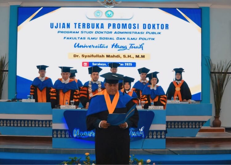Studi Kasus di Kampung Bandeng Antarkan Kades Pangkahwetan Raih Gelar Doktor Predikat Cumlaude