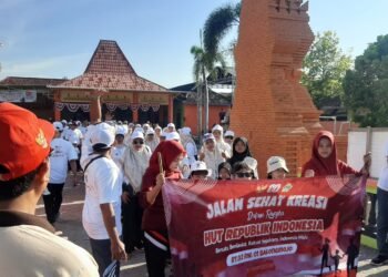 Jalan Sehat Kreasi Balongmojo Benjeng Meriah, Pelaku UMKM Kebanjiran Berkah