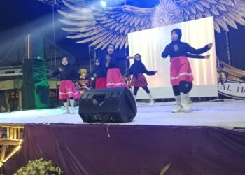 Pentas Seni Jadi Acara Pamungkas Pemdes Pacuh Balongpanggang Rayakan HUT RI
