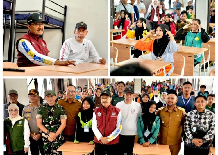 Menteri Sosial RI Saifullah Yusuf Tinjau Sekolah Rakyat di Gresik: Cek Kesehatan Gratis Awali MPLS