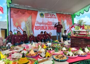 Sedekah Bumi Desa Glatik, Kades Ajak Seluruh Warganya Jaga Gresik Damai Aman Kondusif