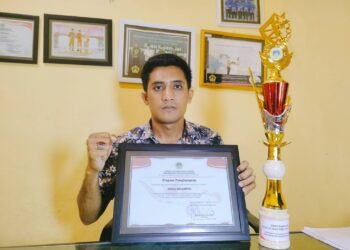 Joosss !! Kades Ngampel Raih Juara 1 Pelunasan PBB Tercepat se-Kecamatan Balongpanggang