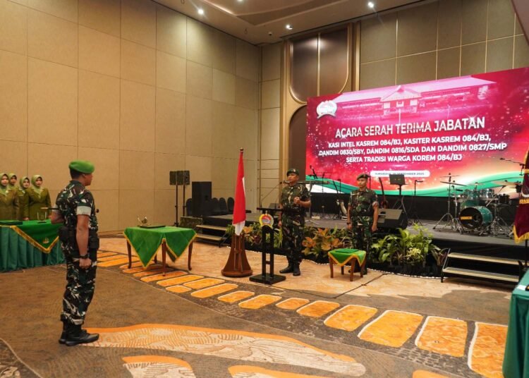 Dandim Gresik Dampingi Danrem 084/Bhaskara Jaya Pimpin Sertijab: Tekankan Regenerasi Kepemimpinan