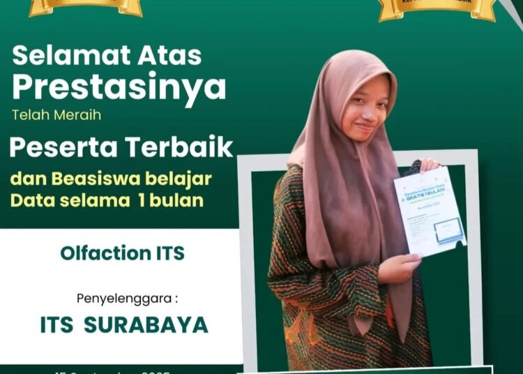 Istimewa !! Nia Fajarina Siswa MAN 2 Gresik Raih Predikat Terbaik dan Terima Beasiswa Belajar Data di ITS Surabaya