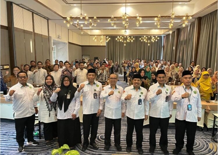 Kemenag Jatim Mantapkan Budaya Data Jujur dan Akurat Lewat Sinkronisasi EMIS dan Sarpras