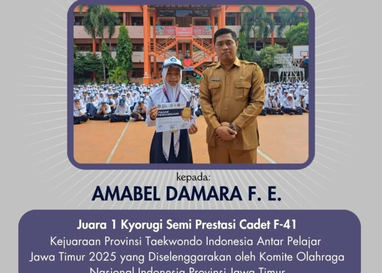 Luar Biasa !! Siswi SMPN 1 Gresik Sabet Juara 1 Kejuaraan Taekwondo Antar Pelajar se-Jawa Timur