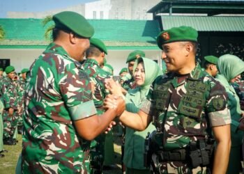 Dandim Gresik Pimpin Upacara Kenaikan Pangkat, Wujud Penghargaan Atas Dedikasi Prajurit
