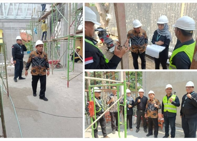 Progres Mantap 75 Persen: Tim Kanwil Kemenag Jatim Kunjungi Gedung Baru KUA Benjeng