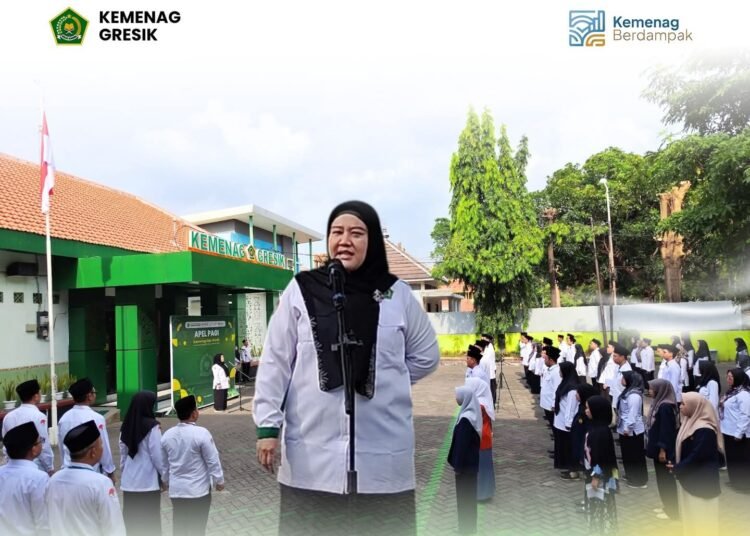 Penzawa Kemenag Gresik Tegaskan Penguatan Pengawasan Zona Integritas dan Digitalisasi Wakaf