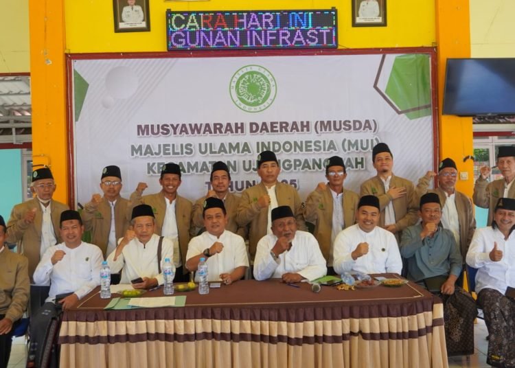 Selamat !! KH. Hakim Nasih Kembali Pimpin MUI Ujungpangkah dan Camat Shofwan Hadi Ketua Dewan Pertimbangan