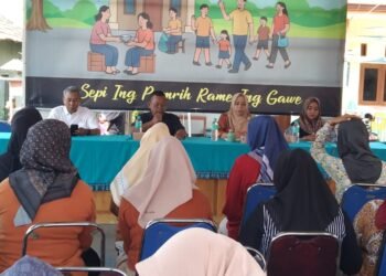 Pemdes Kedungsumber Gandeng Dinas KBPPPA Gresik Tingkatkan Peran Perempuan di Era Digital