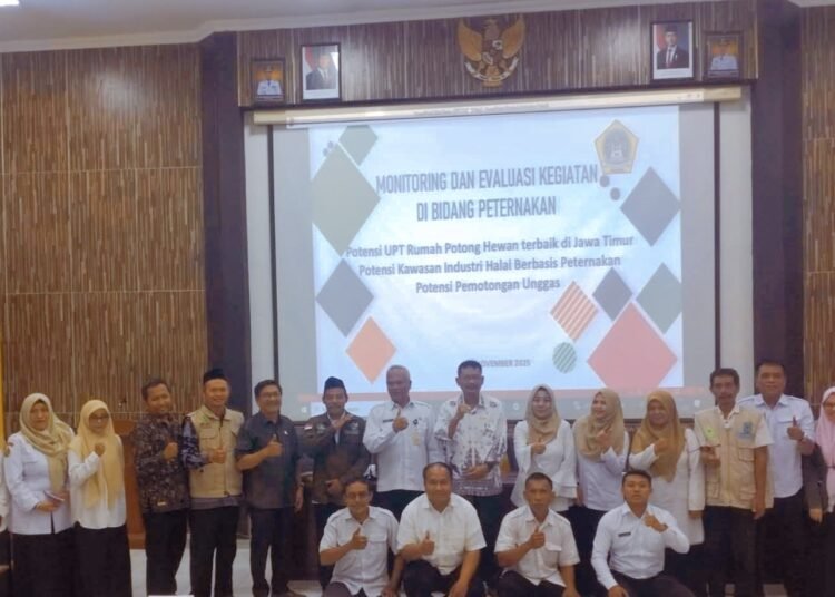 Penyuluh Agama Islam KUA Manyar Serius Bahas Potensi Industri Halal Berbasis Peternakan