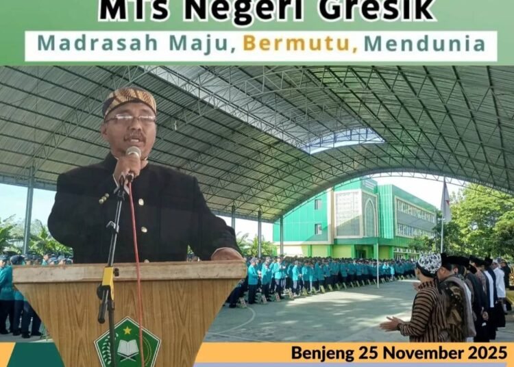 MTsN Gresik Gelontor Penghargaan di Momen Spesial Hari Guru Nasional 2025