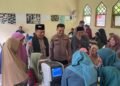 Peduli Kesehatan Santri, Polres Gresik Gelar Pemeriksaan Gratis di Ponpes Al Amin Mojowuku Kedamean