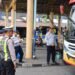 Jelang Nataru 2026, Satlantas Polres Gresik dan Dishub Gelar Pengecekan Keselamatan Kendaraan di Terminal Bunder