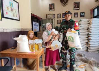 Peran Aktif Babinsa Dampingi Penyaluran Bantuan Pangan KPM Tepat Sasaran Berkah Barokah