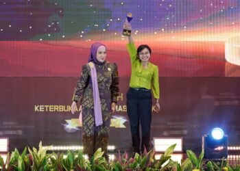 Prestasi Gemilang di Pengujung Tahun, SIG Raih Predikat Informatif dari Komisi Informasi Pusat
