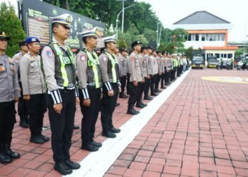 Tak Kenal Libur !! Polres Gresik Gencar Patroli Pastikan Natal di Gresik Aman dan Nyaman