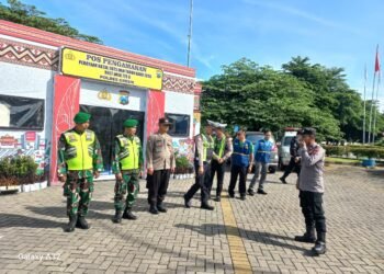 Aparat Gabungan Gelar Pengamanan di Rest Area 726 Wringinanom Ciptakan Nataru Aman Kondusif