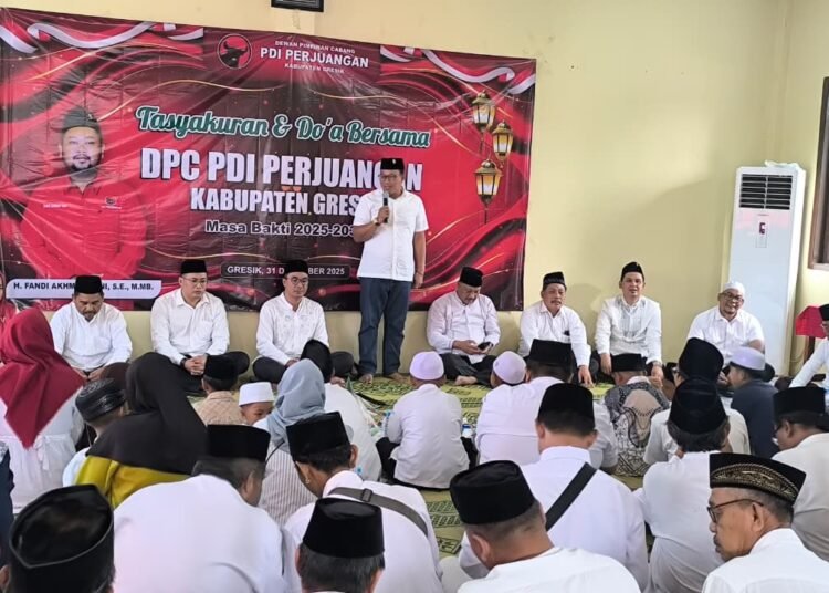 Refleksi Akhir Tahun 2025, DPC PDI Perjuangan Gresik Gelar Tasyakuran dan Doa Bersama Perkuat Kebersamaan